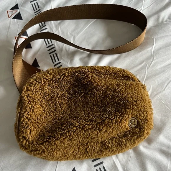 lululemon athletica | Bags | Lululemon Fleece Everywhere Belt Bag Beltbag  Limited Edition | Poshmark